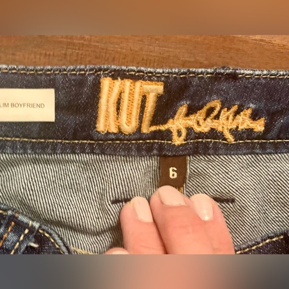 Kut from the Kloth Cropped Dark Blue Jeans - Picture 2 of 6